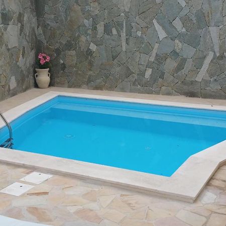 Exclusive Use Swimming Pool Available From June To September Cagliari Bagian luar foto