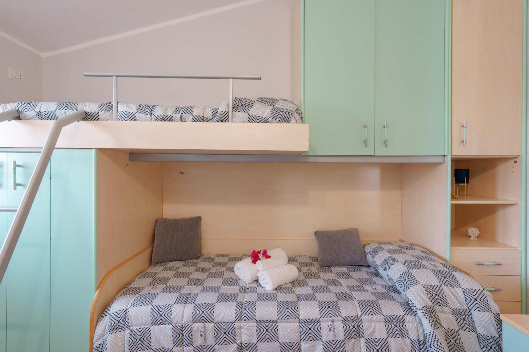 Exclusive Use Swimming Pool Available From June To September Cagliari Bagian luar foto